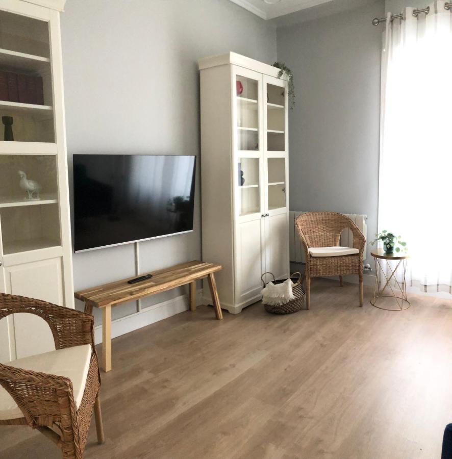 Unique Bilbao Apartment Bagian luar foto